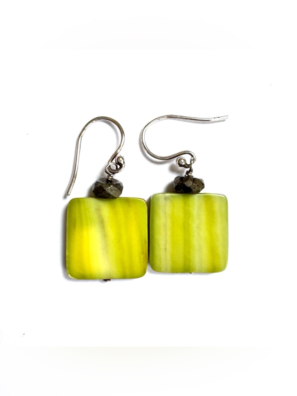 SILPADA Earrings Mother of Pearl MOP Sterling 925 Lime Green W1134 V.GOOD COND - Picture 3 of 4